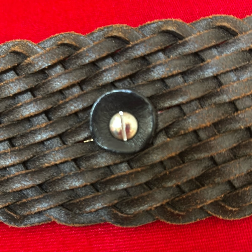 Woven Black Leather Belt with Conchos M/L - Picture 7 of 11